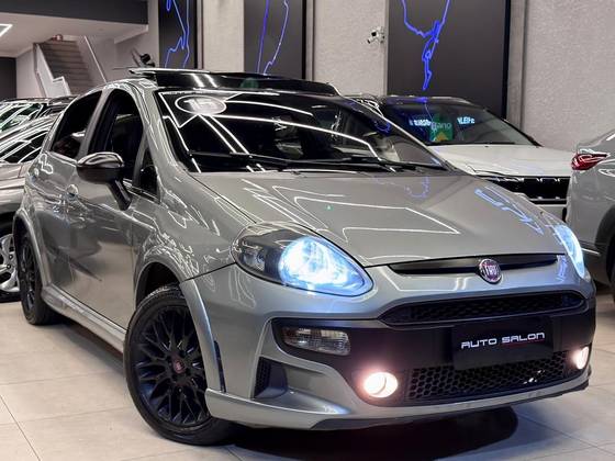 FIAT PUNTO 1.8 BLACKMOTION 16V FLEX 4P MANUAL